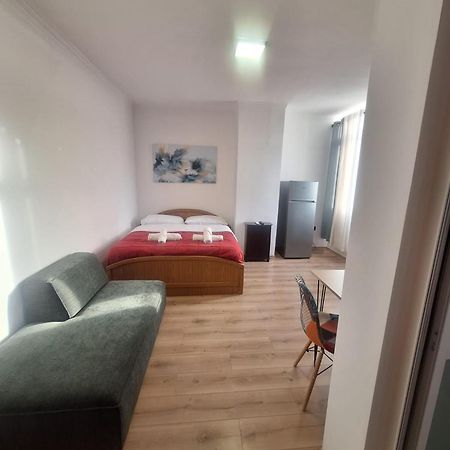 Albania Apartment Comfort Near Tirana City Center Buitenkant foto