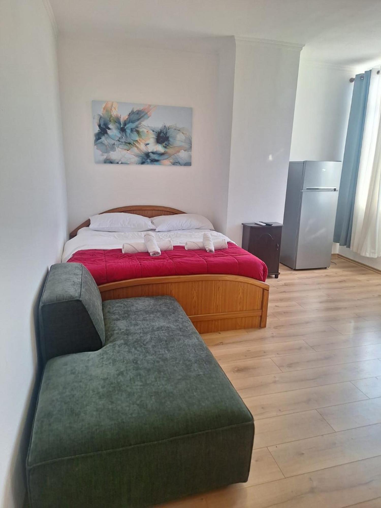 Albania Apartment Comfort Near Tirana City Center Buitenkant foto