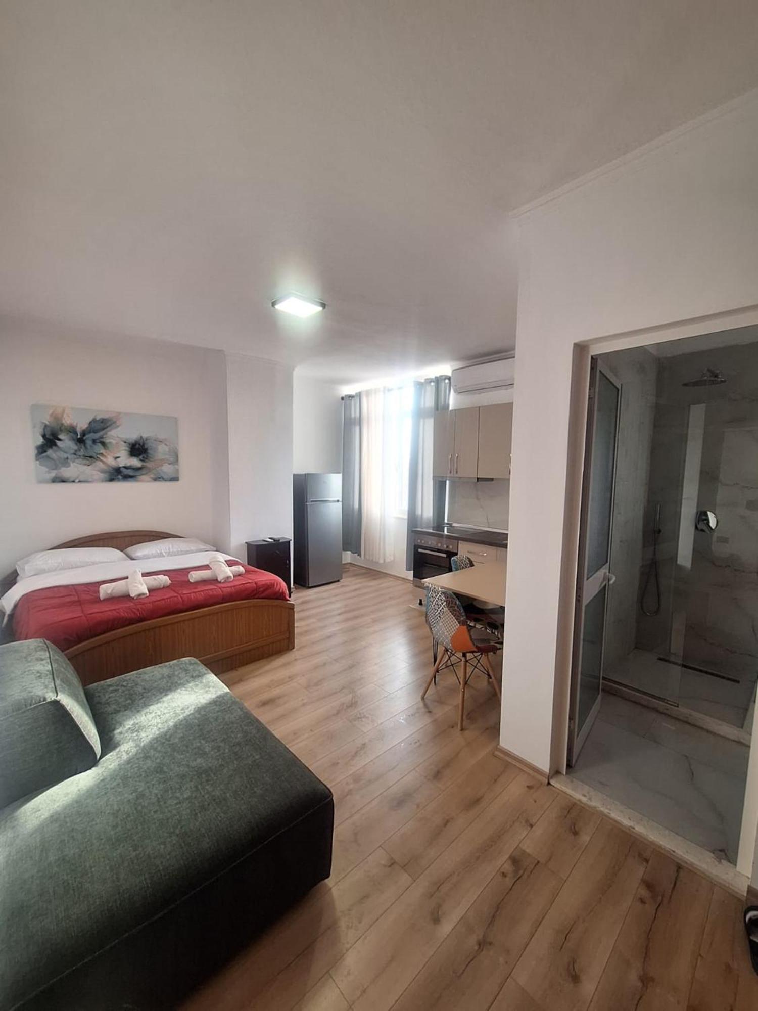 Albania Apartment Comfort Near Tirana City Center Buitenkant foto